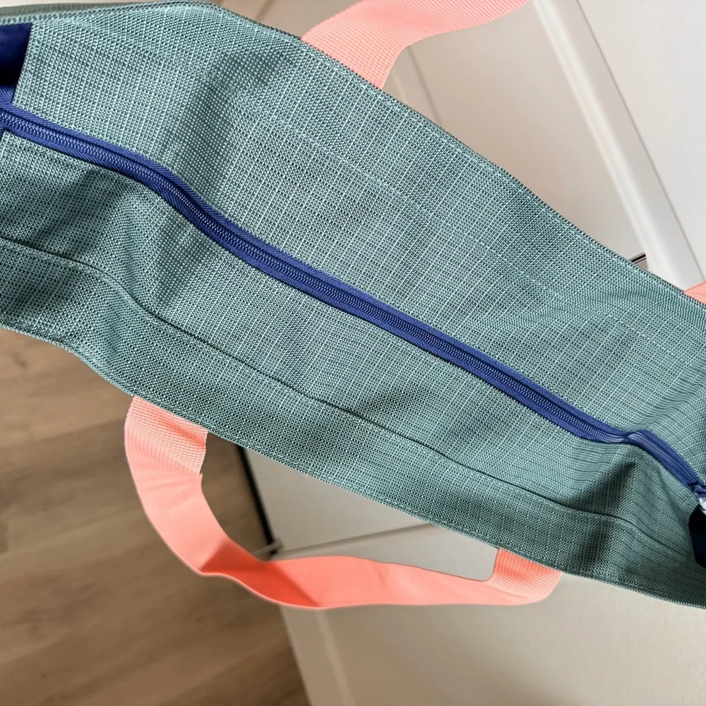PINK Victoria's Secret Navy and Coral Tote